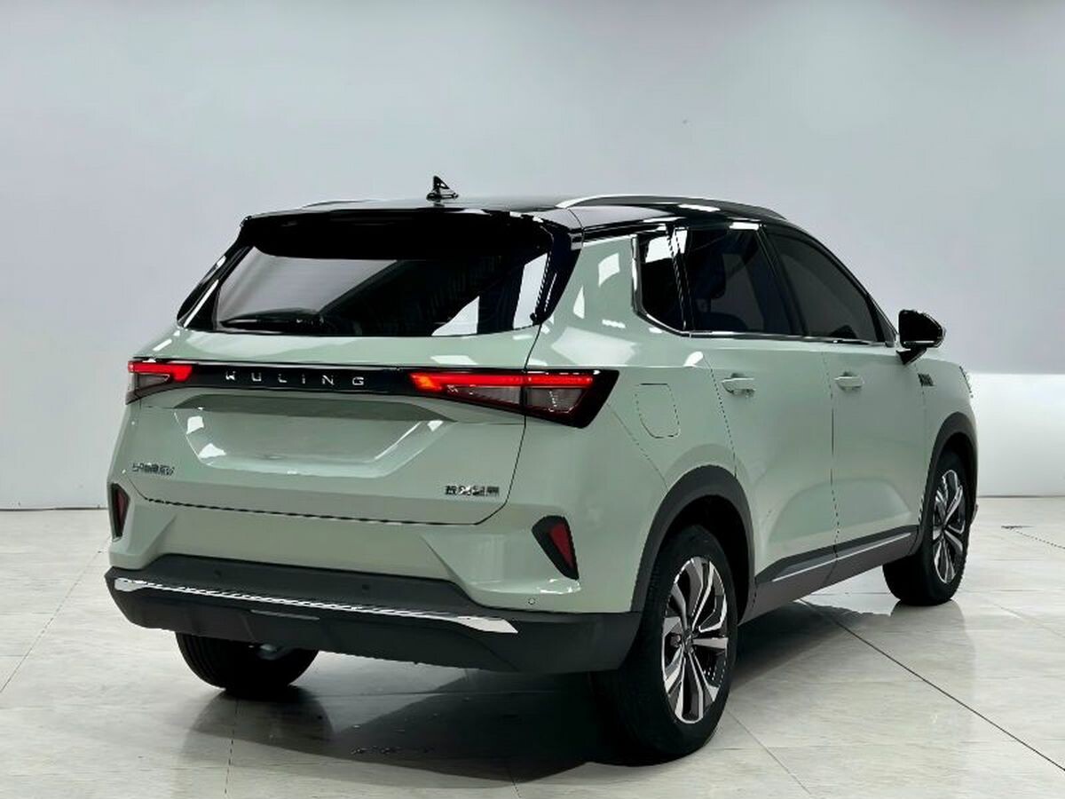 Wuling Xingchi 2022 - фото автомобиля