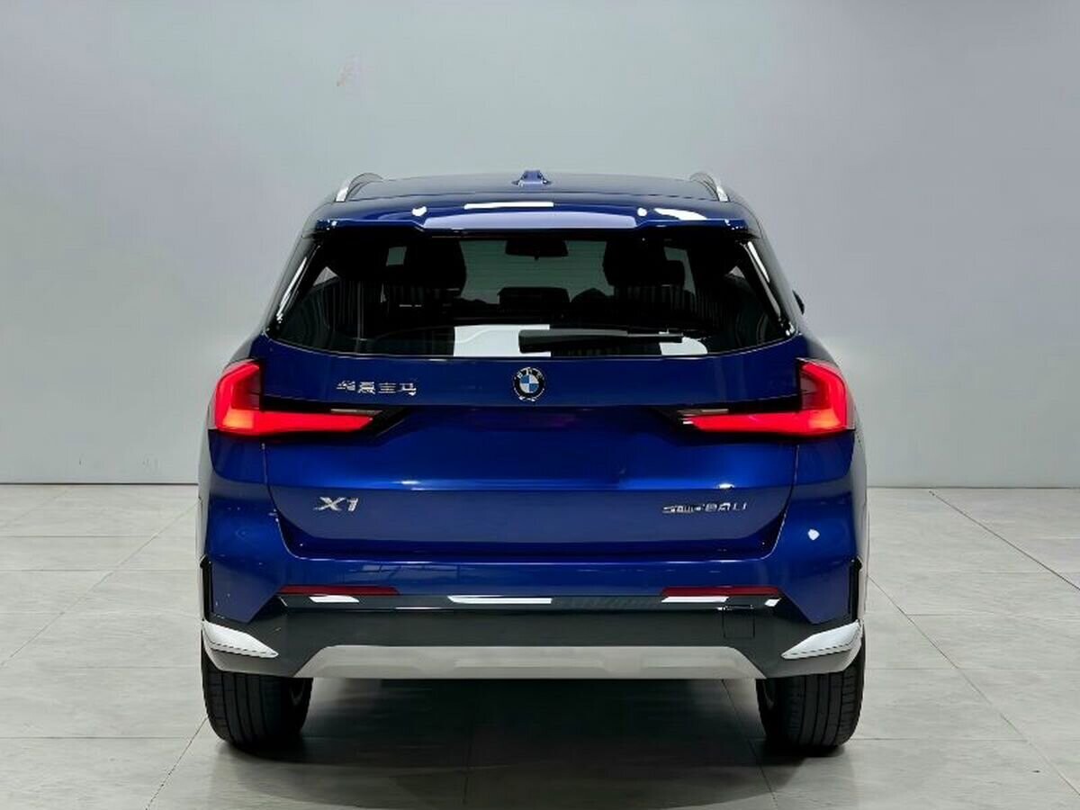 BMW X1 2023 - фото автомобиля