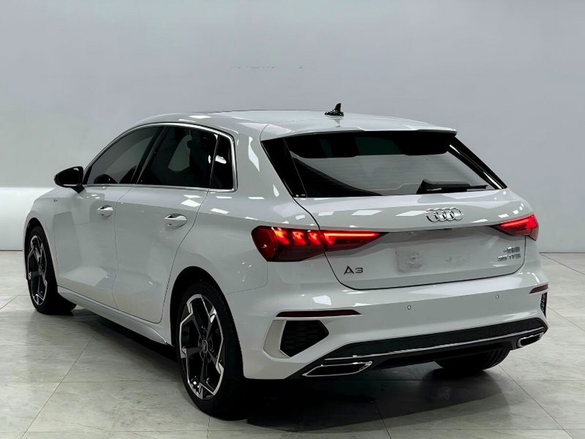 Audi A3 2023 - фото автомобиля