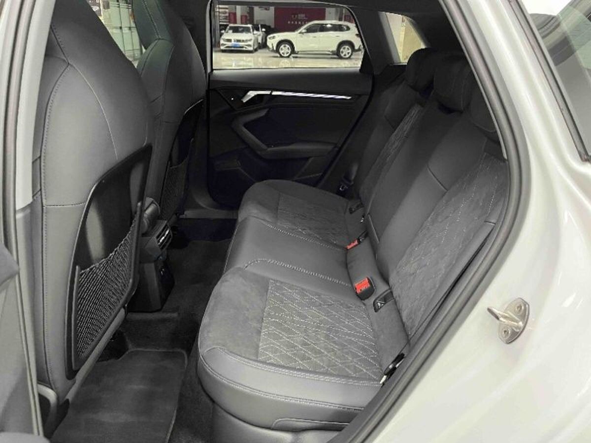 Audi A3 2023 - фото автомобиля