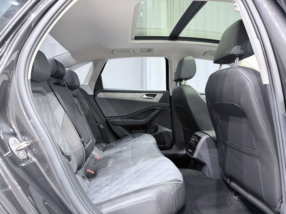 Volkswagen Sagitar L 2022 - фото автомобиля