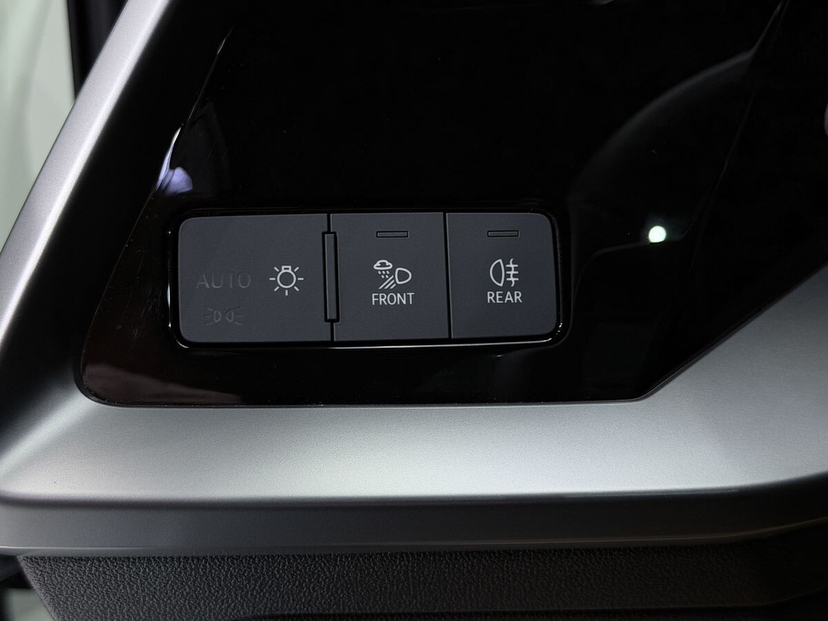 Audi A3 2022 - фото автомобиля