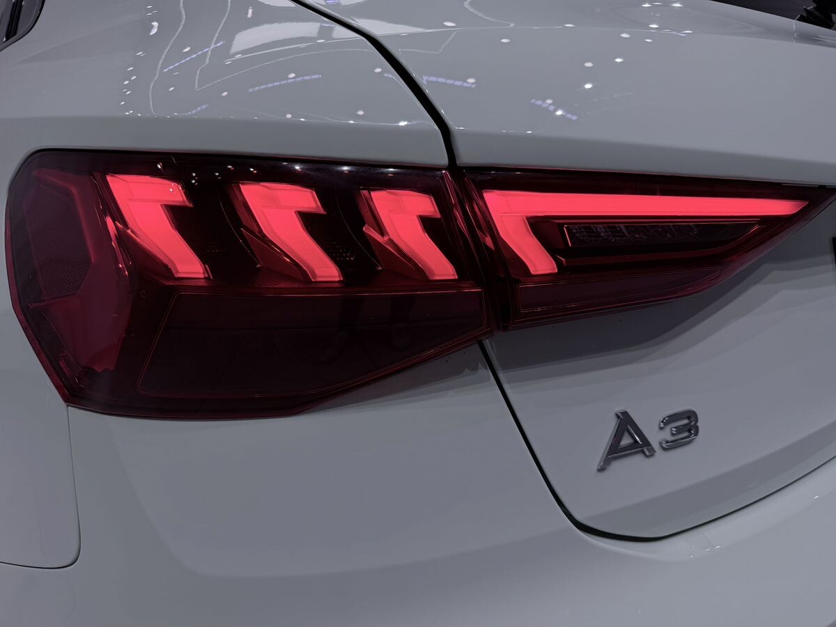 Audi A3 2022 - фото автомобиля