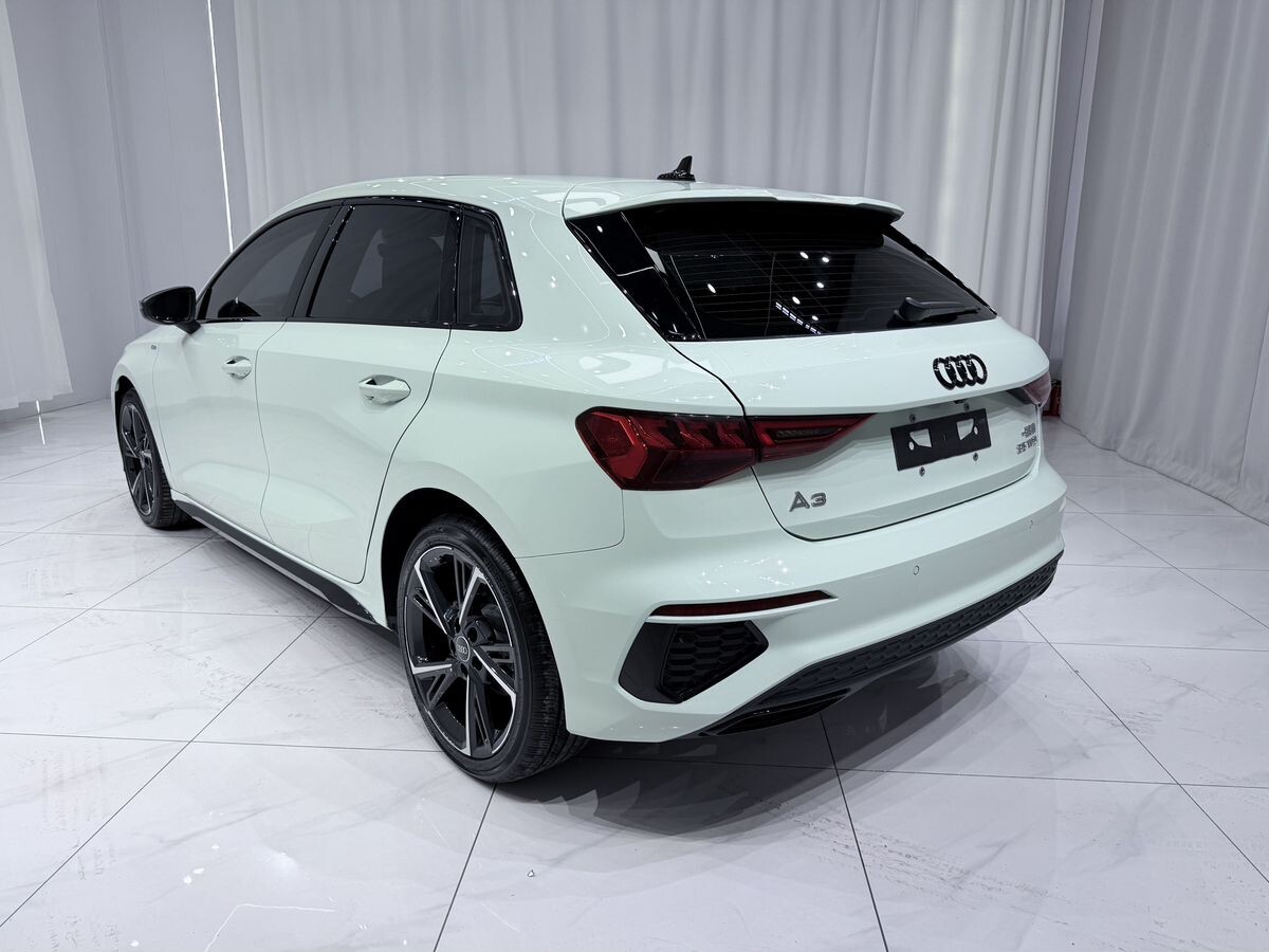 Audi A3 2022 - фото автомобиля