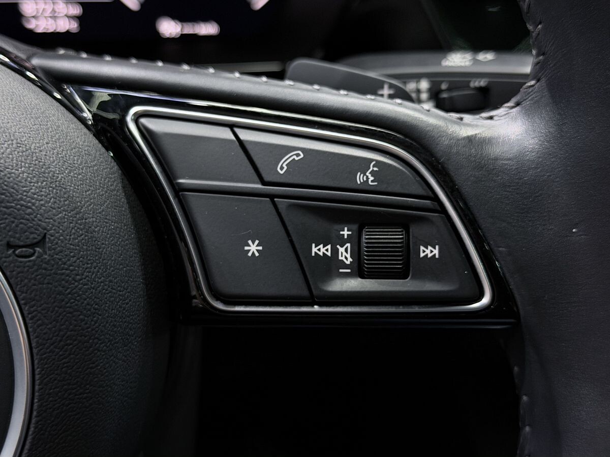 Audi A3 2022 - фото автомобиля