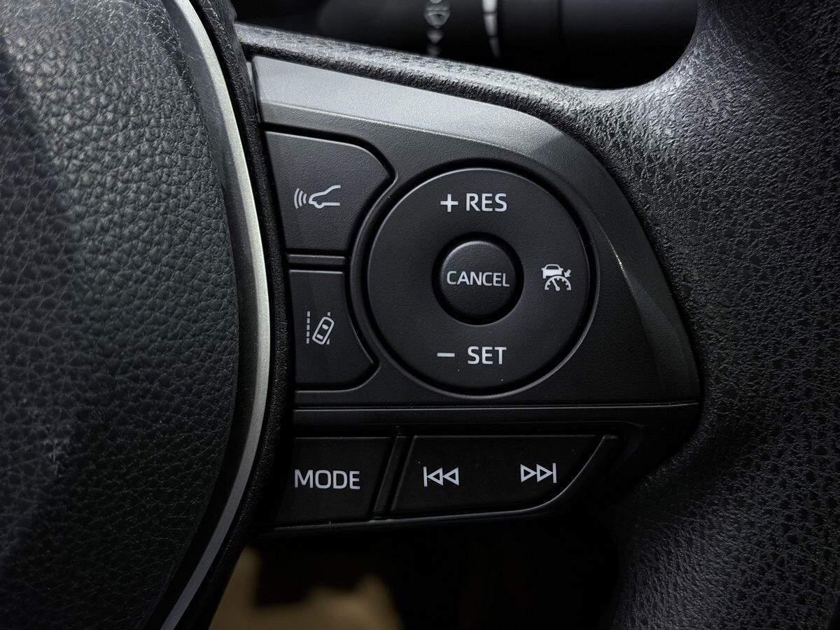 Toyota Corolla 2022 - фото автомобиля