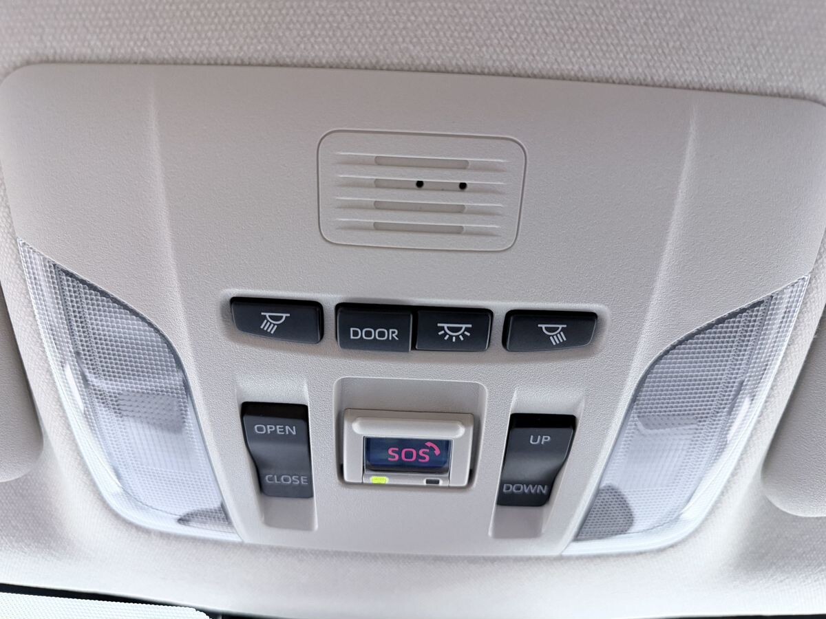 Toyota Corolla 2022 - фото автомобиля