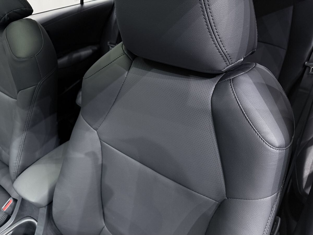 Toyota Corolla 2022 - фото автомобиля