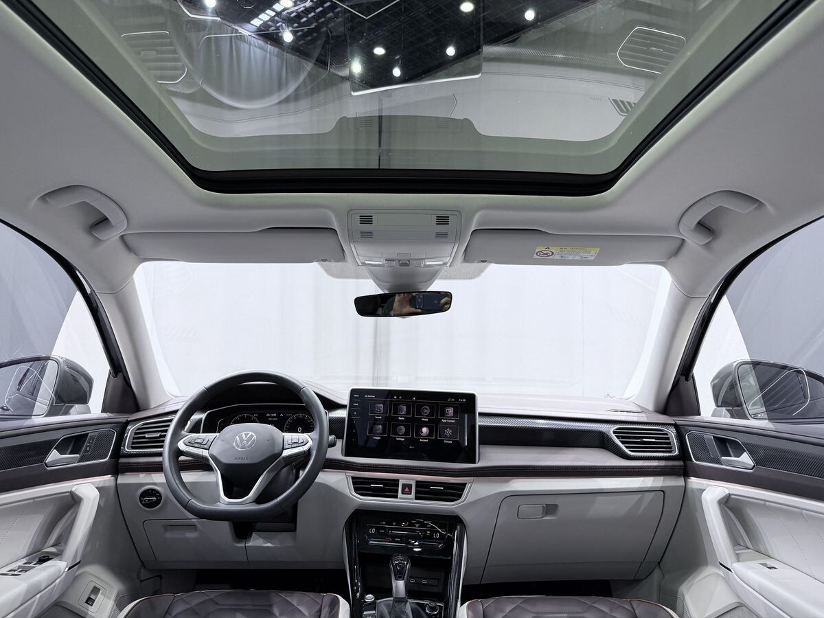 Volkswagen Tayron 2022 - фото автомобиля
