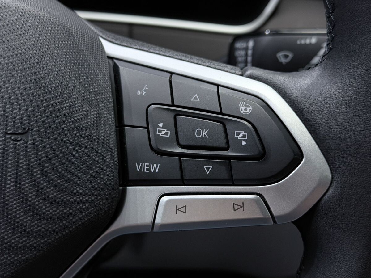 Volkswagen Tayron 2022 - фото автомобиля