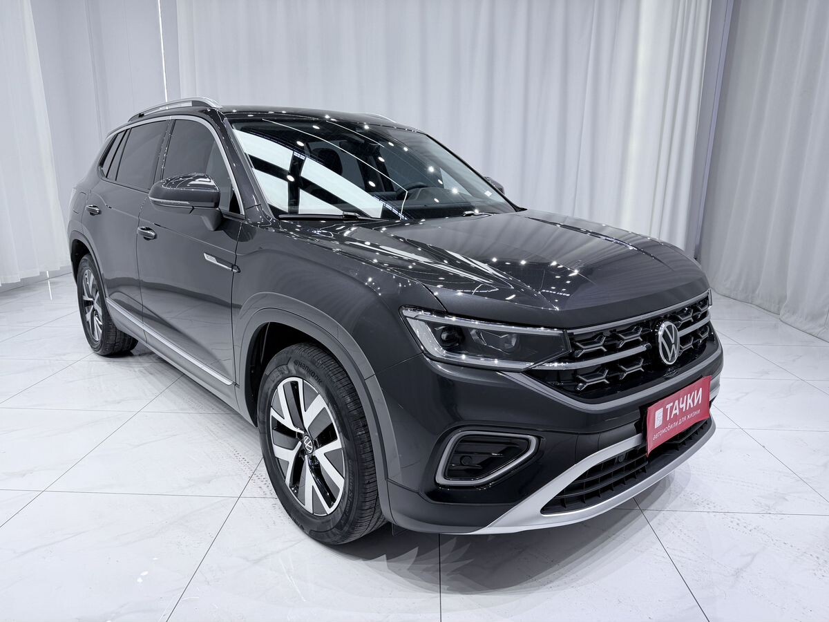 Volkswagen Tayron 2022 - фото автомобиля