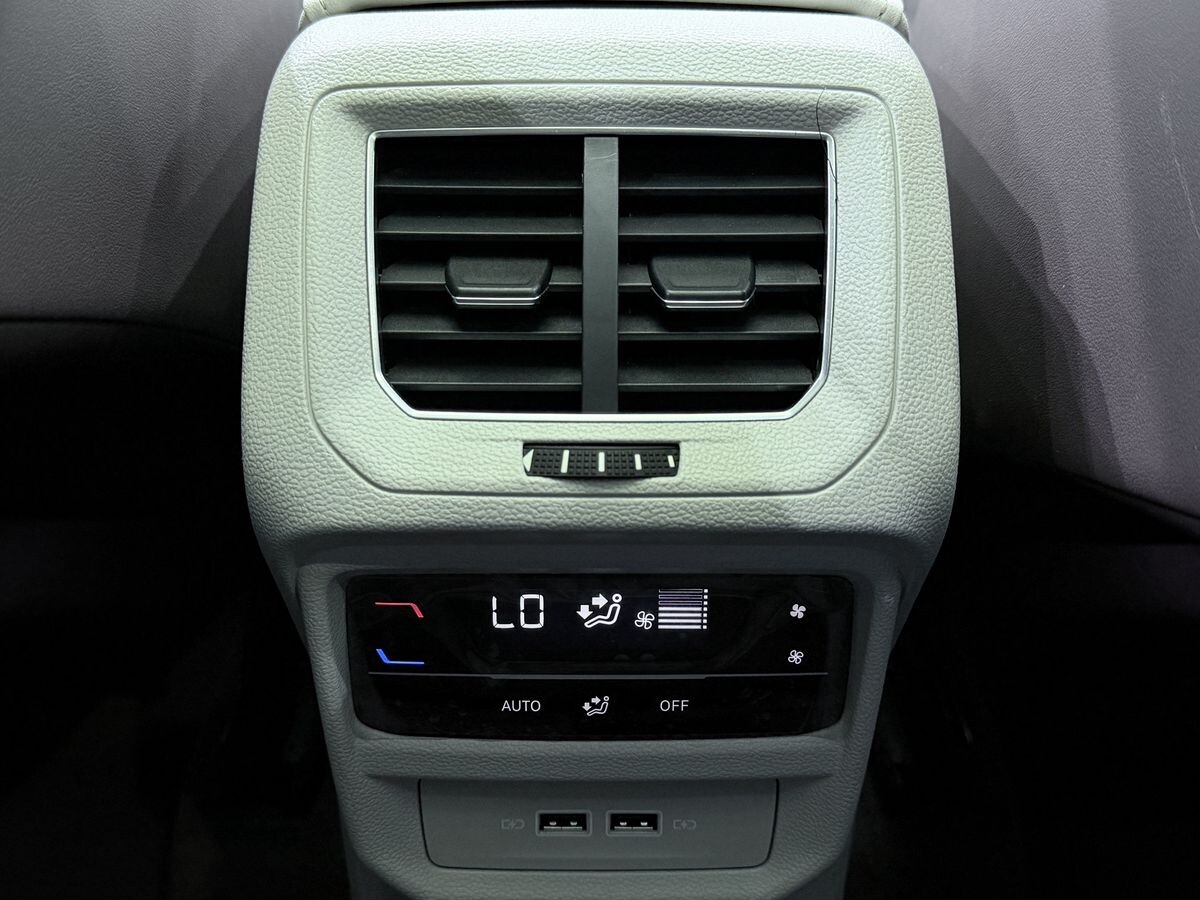 Volkswagen Tayron 2022 - фото автомобиля