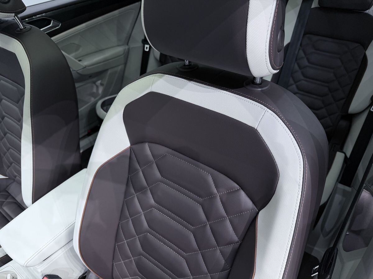 Volkswagen Tayron 2022 - фото автомобиля