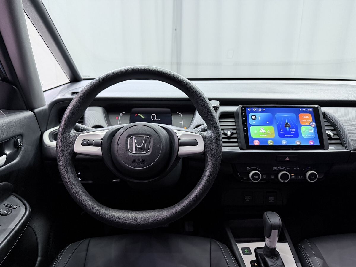 Honda Fit 2022 - фото автомобиля