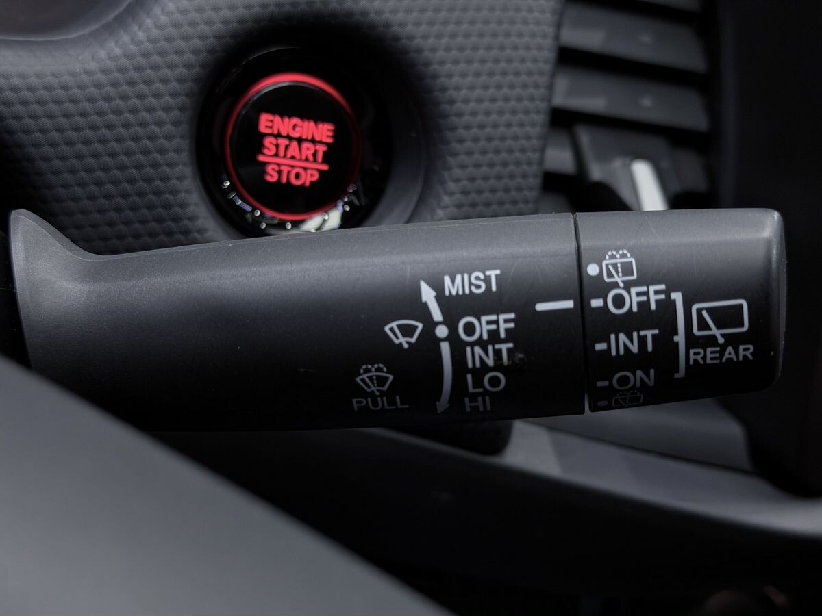 Honda Fit 2022 - фото автомобиля