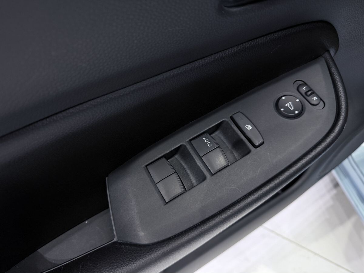 Honda Fit 2022 - фото автомобиля