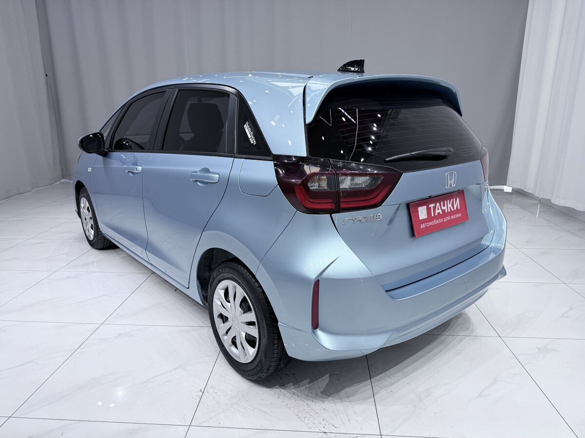 Honda Fit 2022 - фото автомобиля