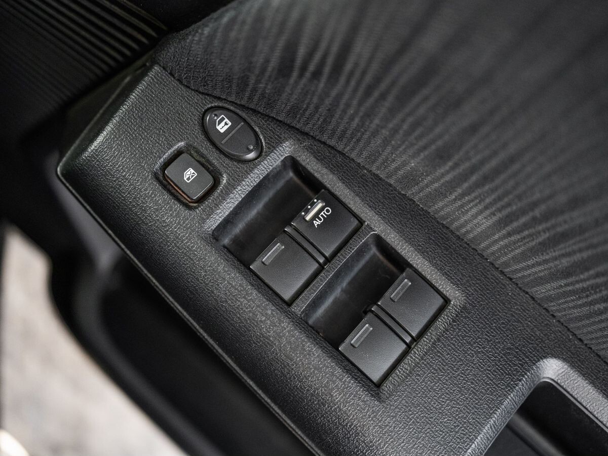 Honda Freed 2012 - фото автомобиля