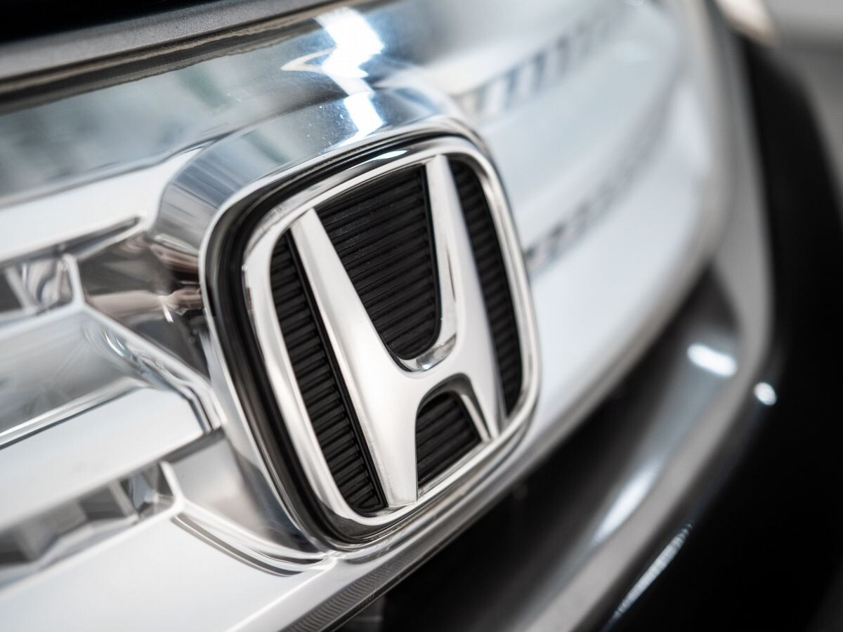 Honda Freed 2012 - фото автомобиля