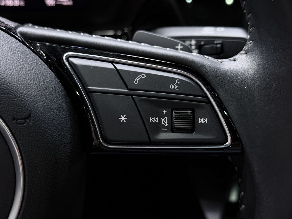 Audi A3 2021 - фото автомобиля