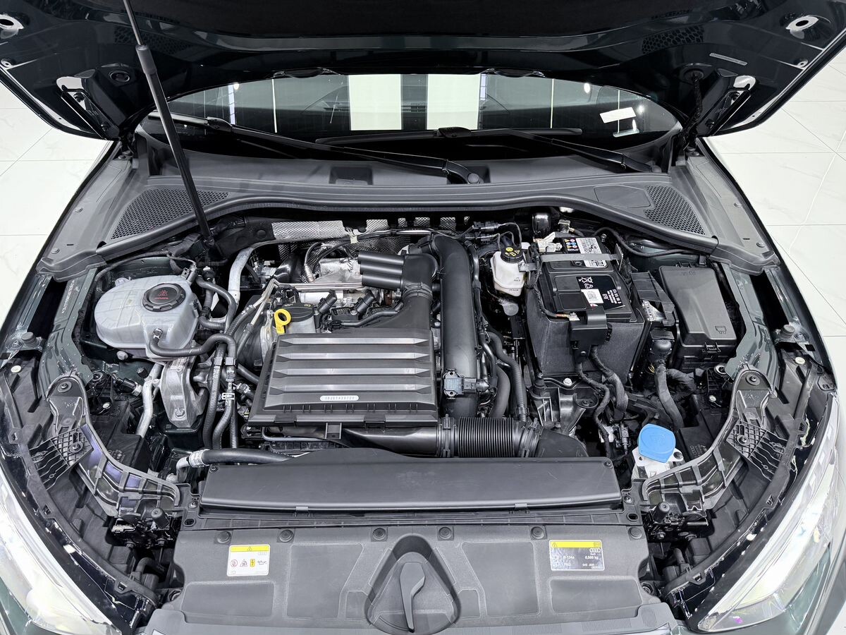Audi A3 2021 - фото автомобиля
