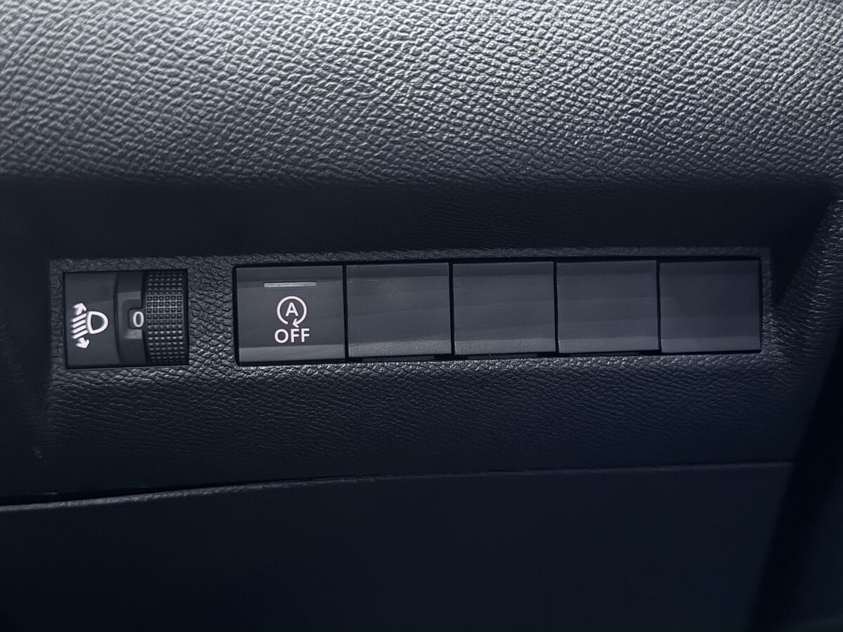 Peugeot 2008 2022 - фото автомобиля