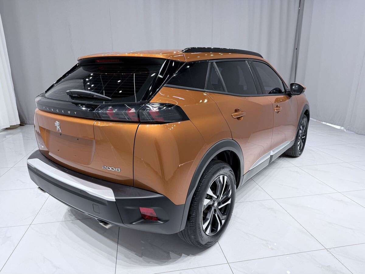 Peugeot 2008 2022 - фото автомобиля