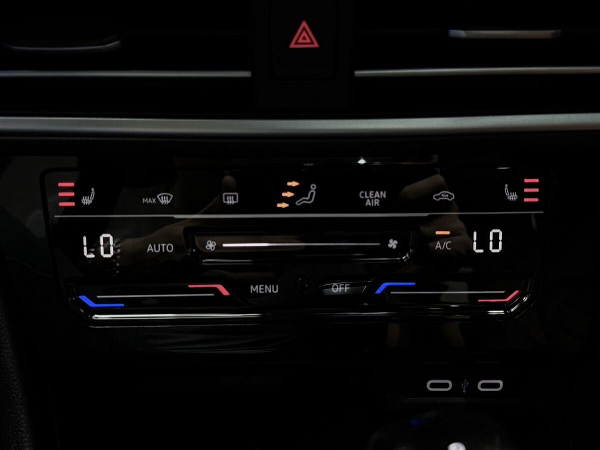 Volkswagen Sagitar L 2022 - фото автомобиля