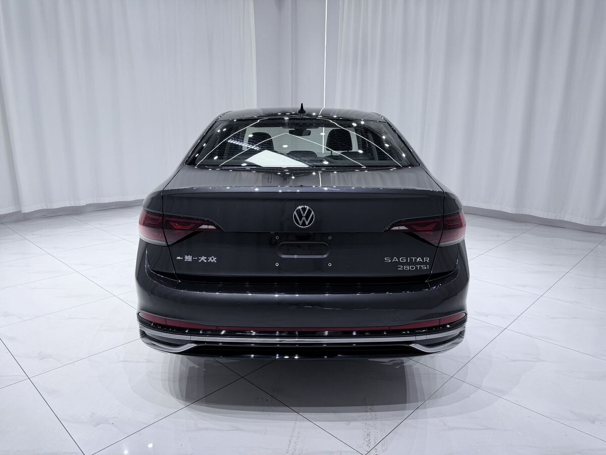 Volkswagen Sagitar L 2022 - фото автомобиля