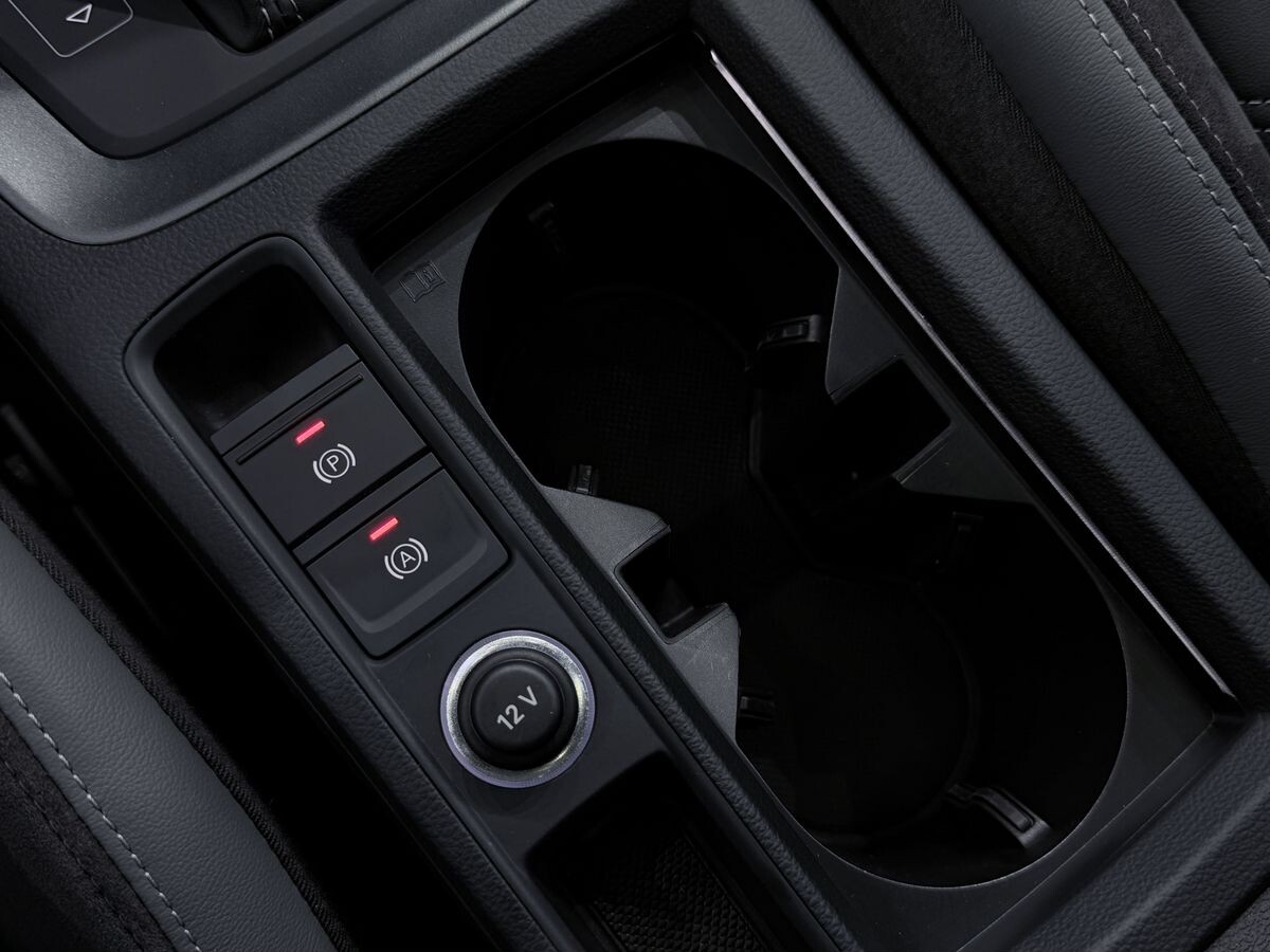 Audi Q3 Sportback 2022 - фото автомобиля