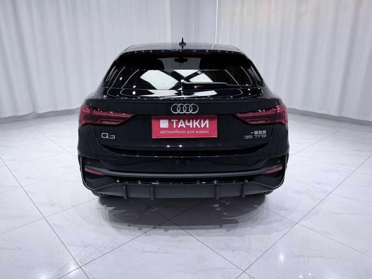 Audi Q3 Sportback 2022 - фото автомобиля