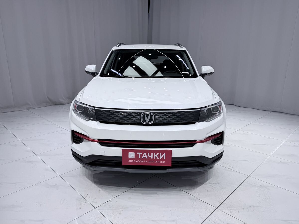 Changan CS35 Plus 2022 - фото автомобиля
