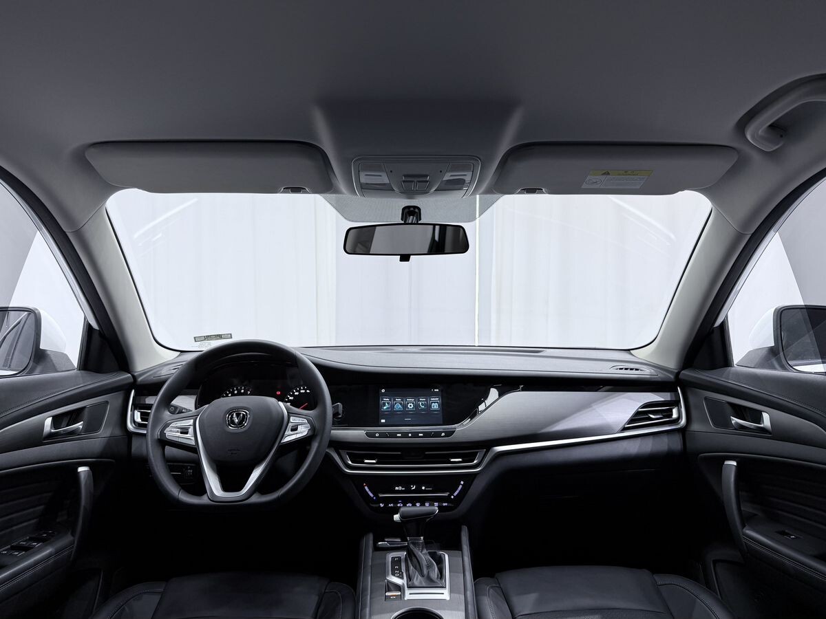 Changan CS35 Plus 2022 - фото автомобиля
