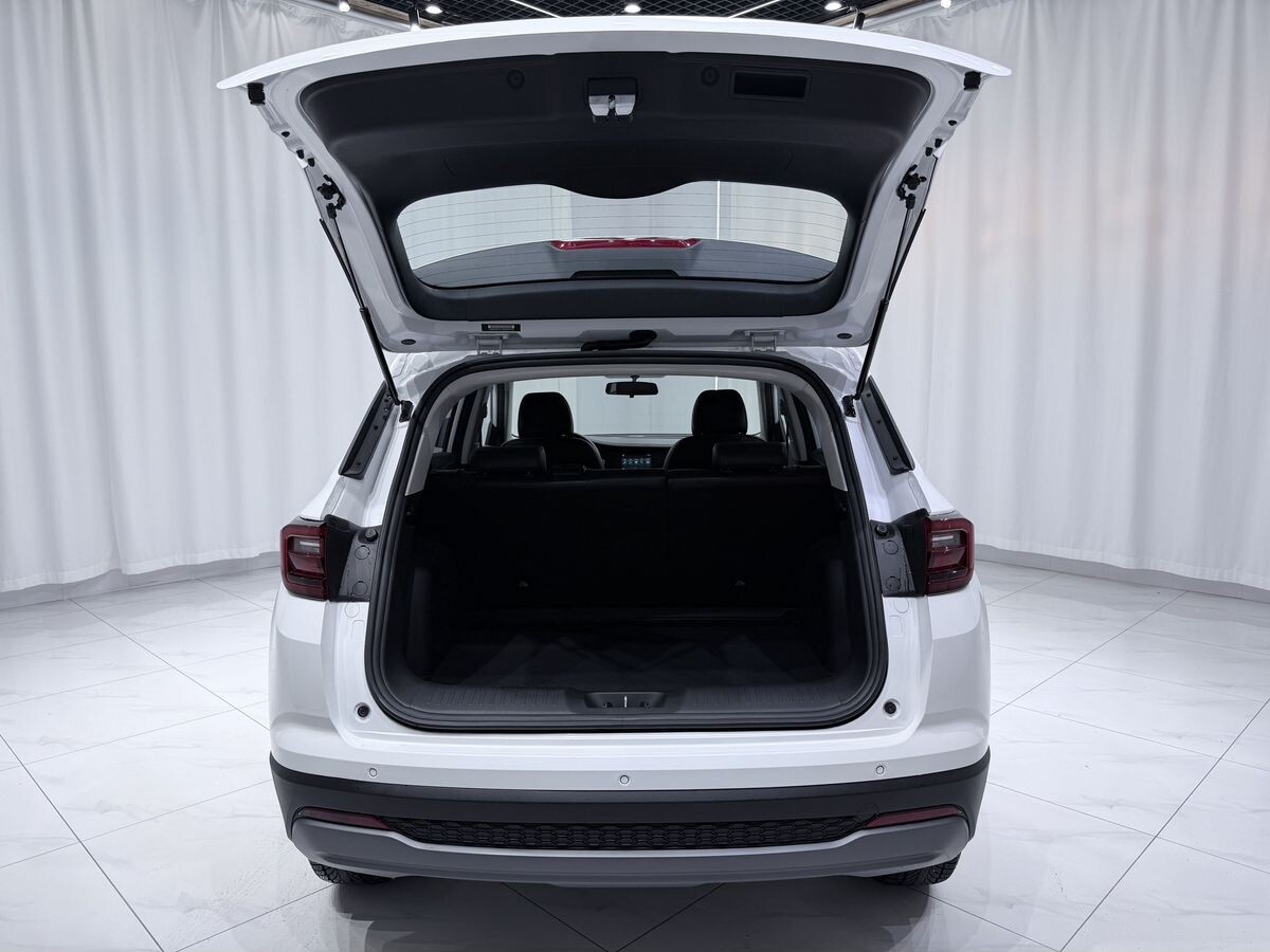 Changan CS35 Plus 2022 - фото автомобиля