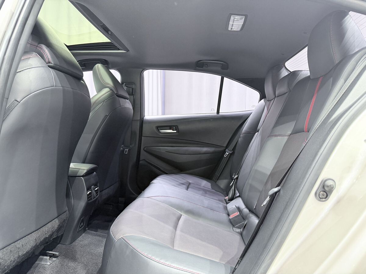 Toyota Levin 2023 - фото автомобиля