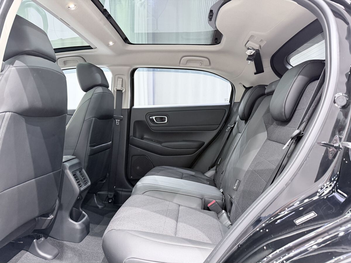 Honda Vezel 2023 - фото автомобиля