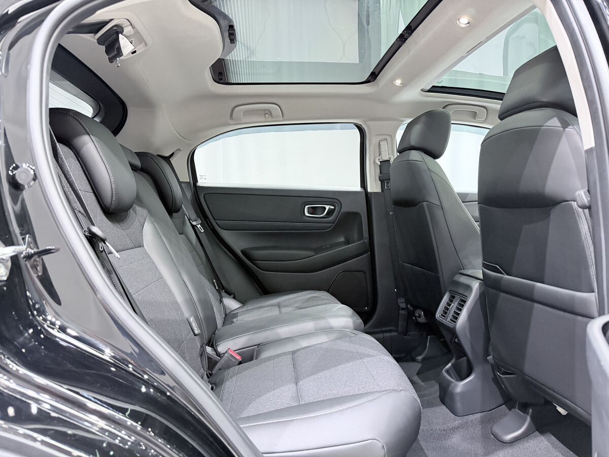 Honda Vezel 2023 - фото автомобиля
