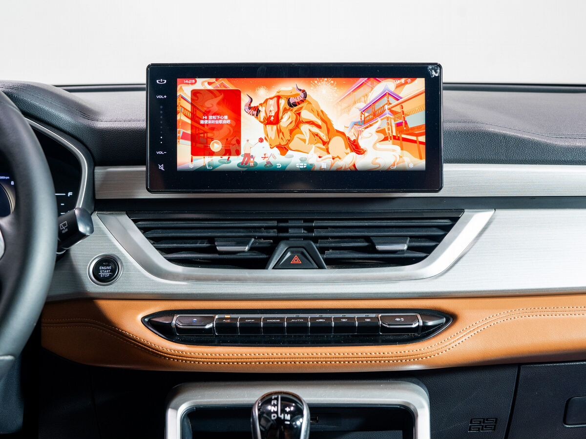 Geely Vision X6 2019 - фото автомобиля