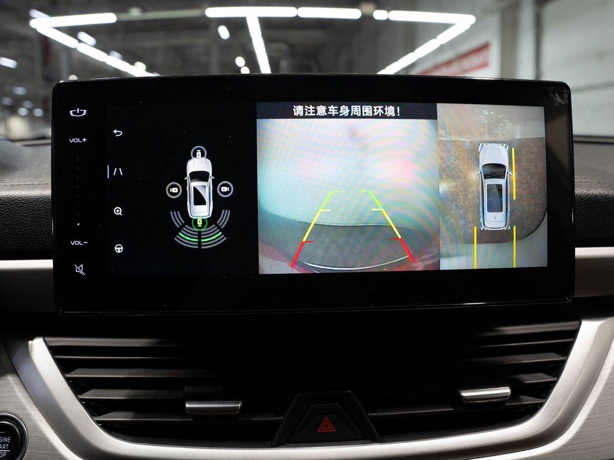 Geely Vision X6 2019 - фото автомобиля