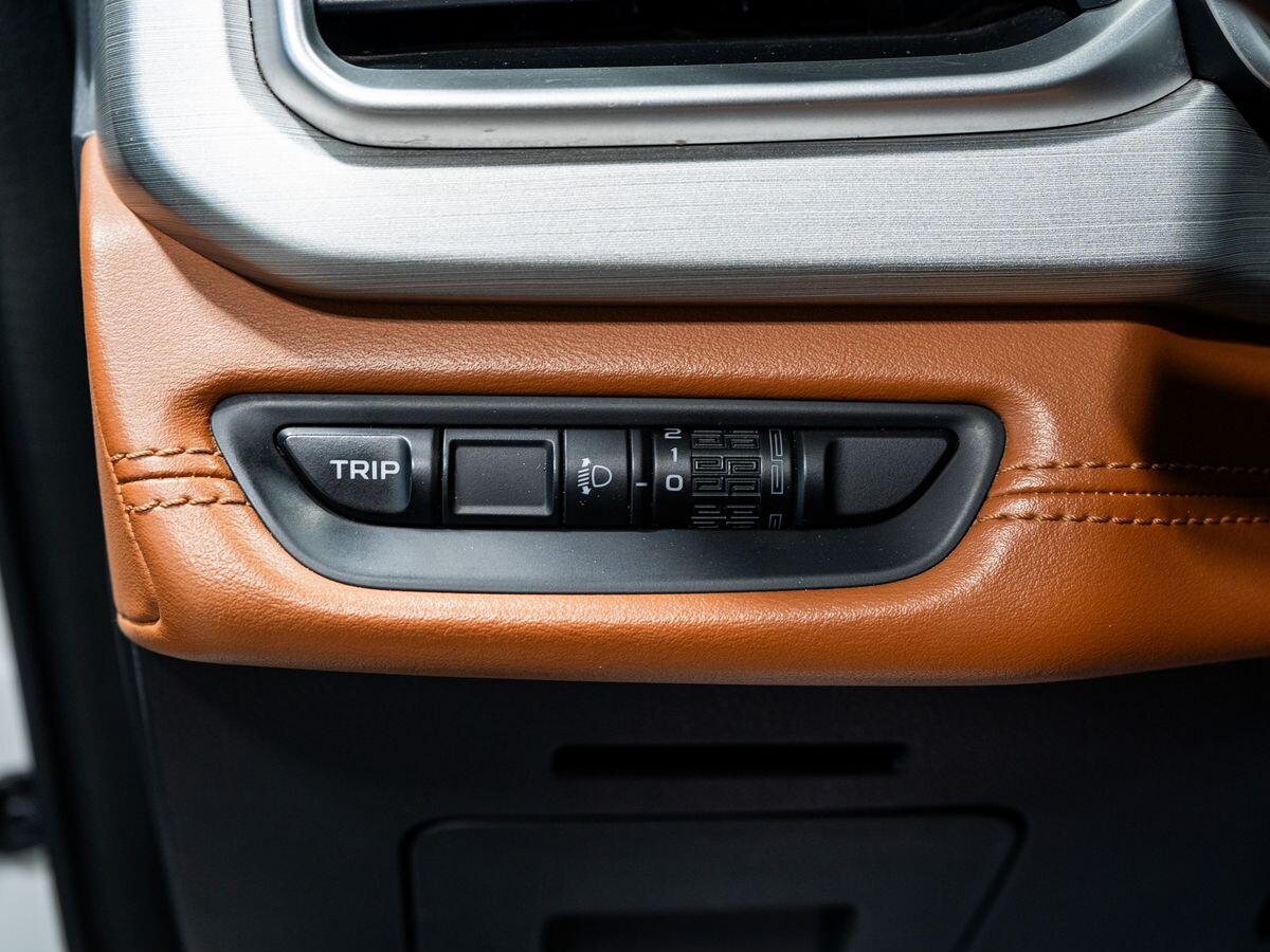 Geely Vision X6 2019 - фото автомобиля
