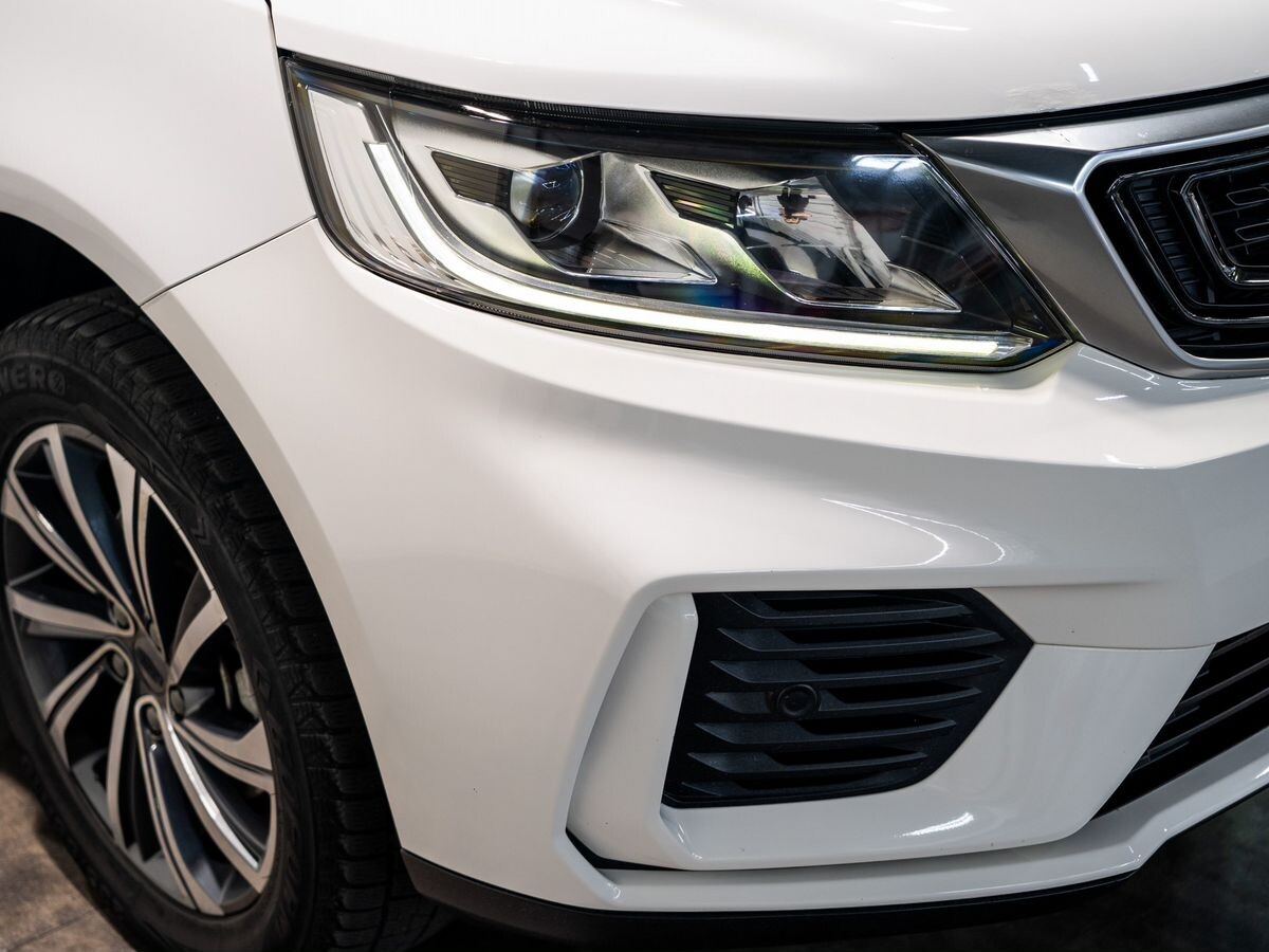 Geely Vision X6 2019 - фото автомобиля