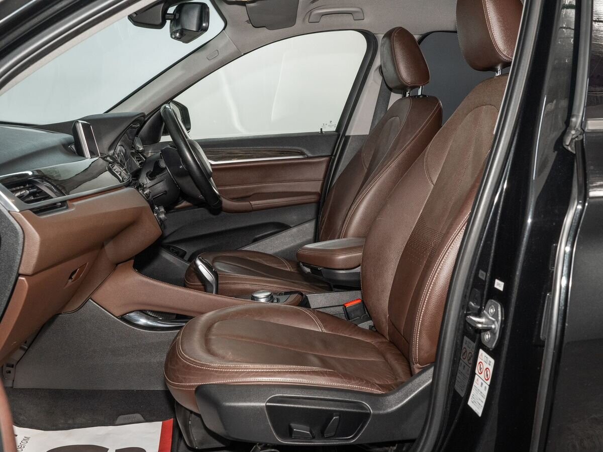 BMW X1 2018 - фото автомобиля