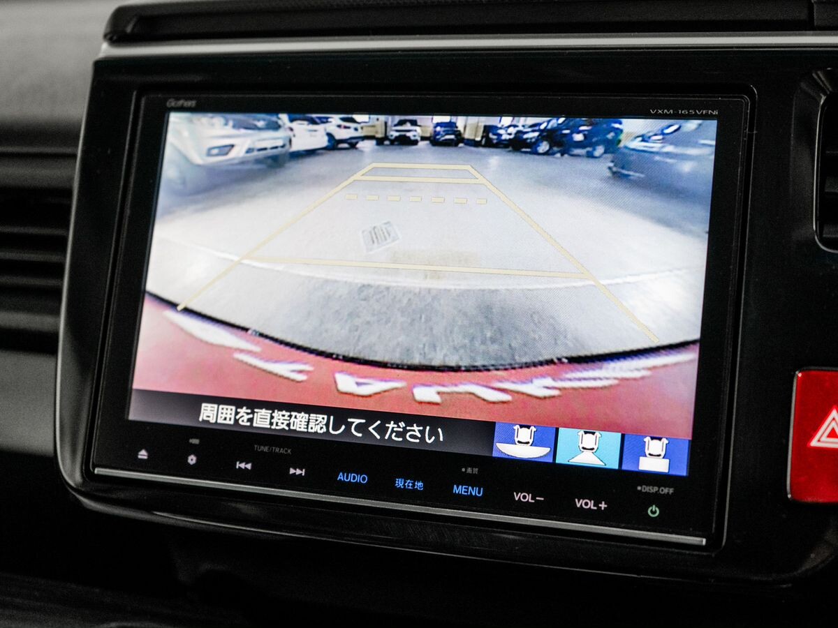 Honda Stepwgn 2015 - фото автомобиля
