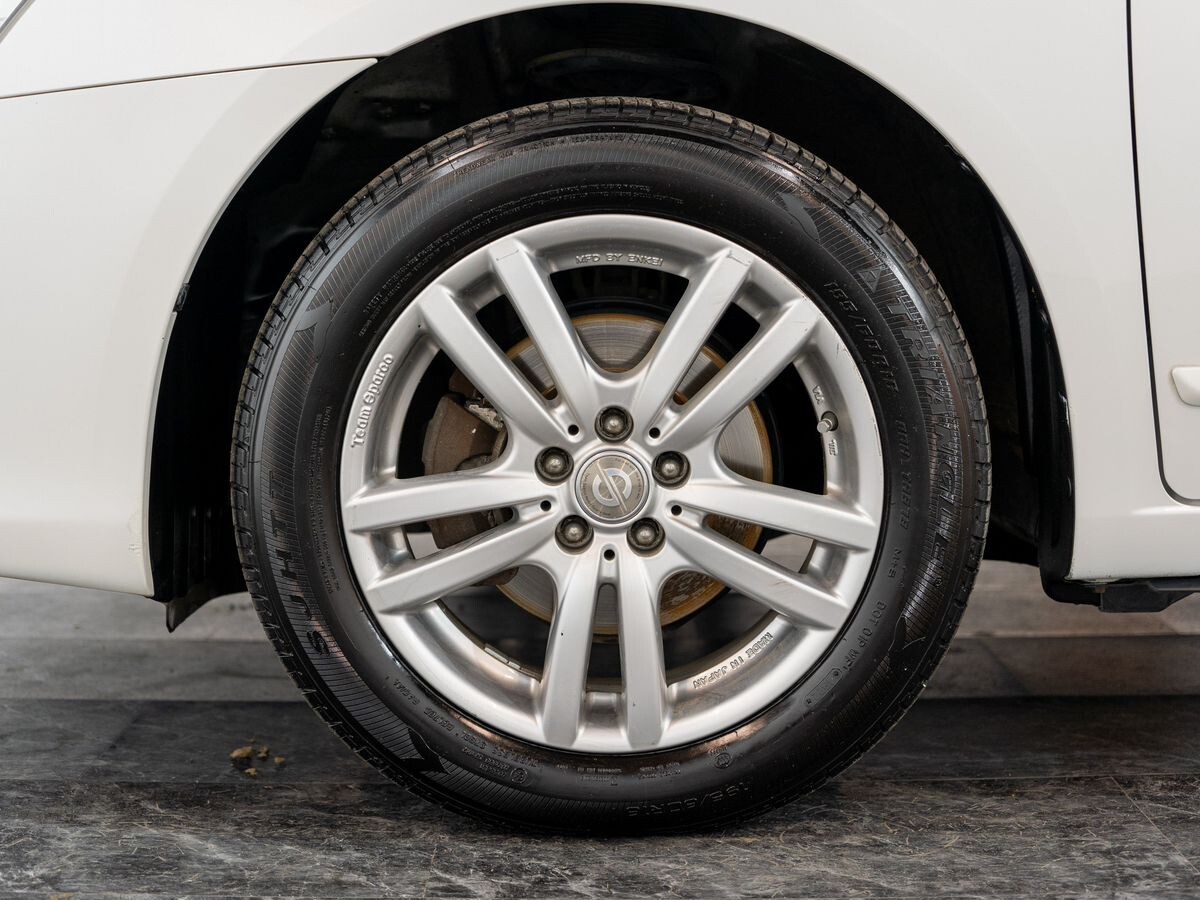 Toyota Premio 2012 - фото автомобиля