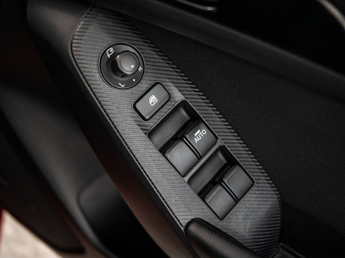 Mazda Axela 2014 - фото автомобиля