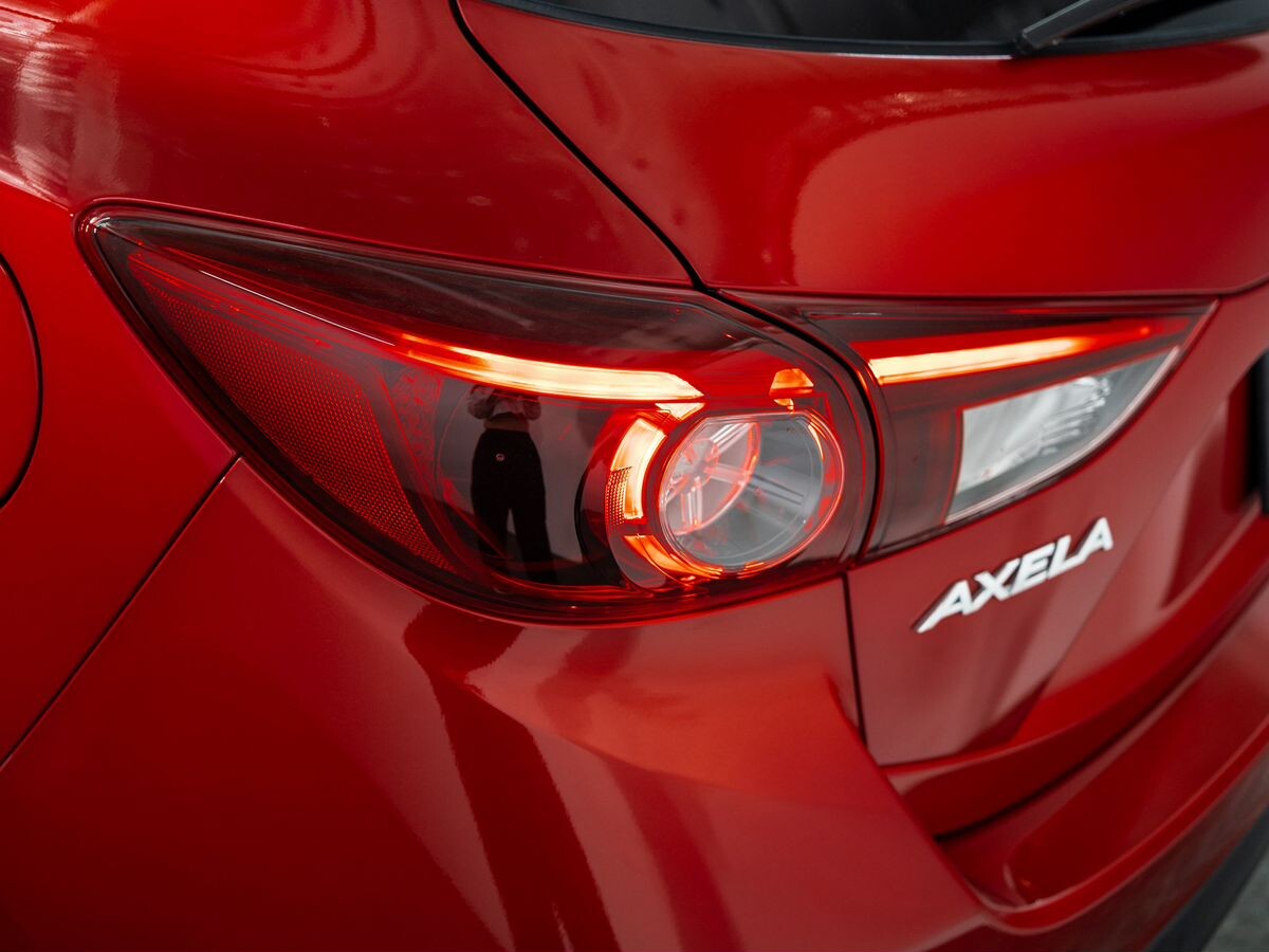 Mazda Axela 2014 - фото автомобиля