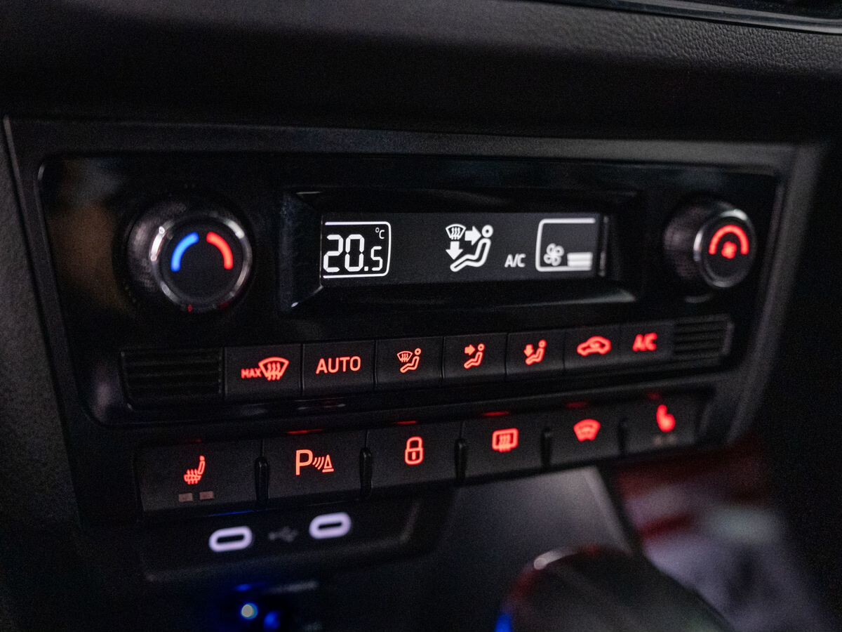 Volkswagen Polo 2021 - фото автомобиля
