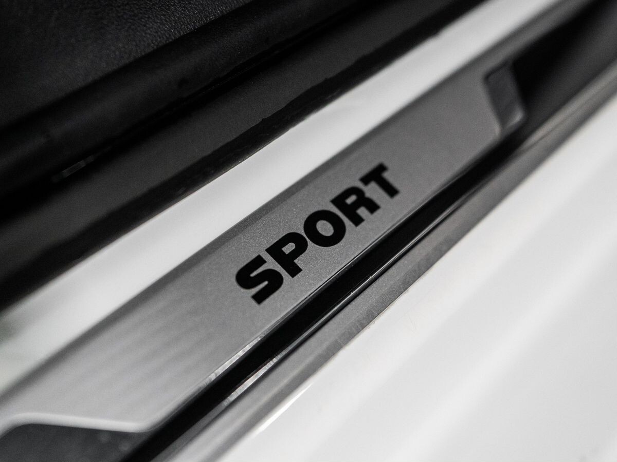 Volkswagen Polo 2021 - фото автомобиля