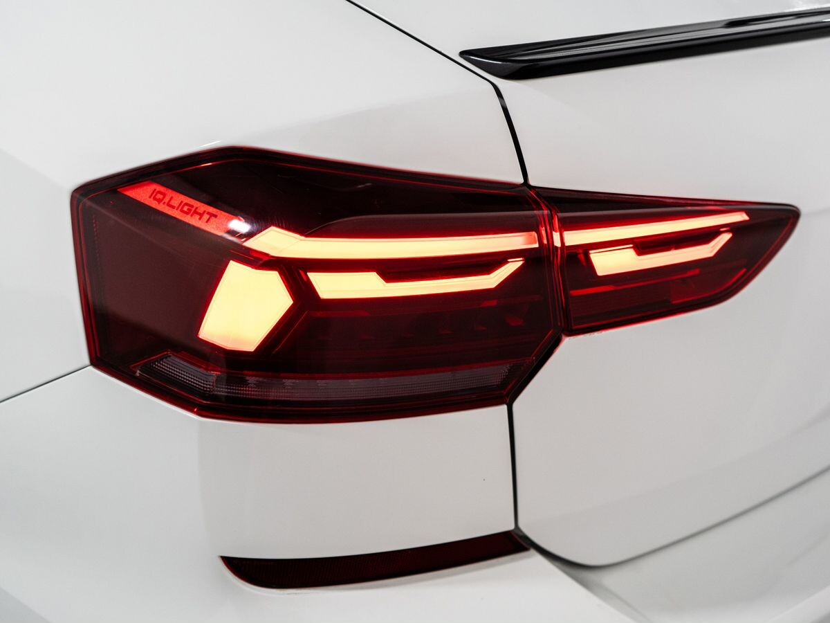Volkswagen Polo 2021 - фото автомобиля