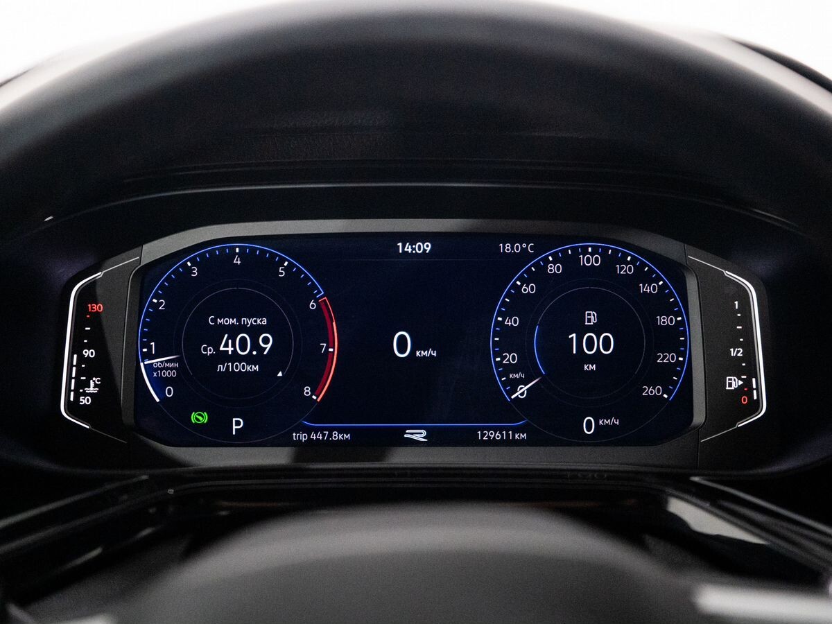 Volkswagen Polo 2021 - фото автомобиля